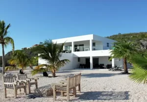 Modern Villa in Willemstad Curacao with Private Pool